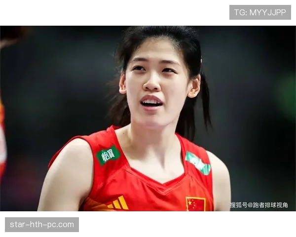 李盈莹随手买的包能盖掉我三年房租